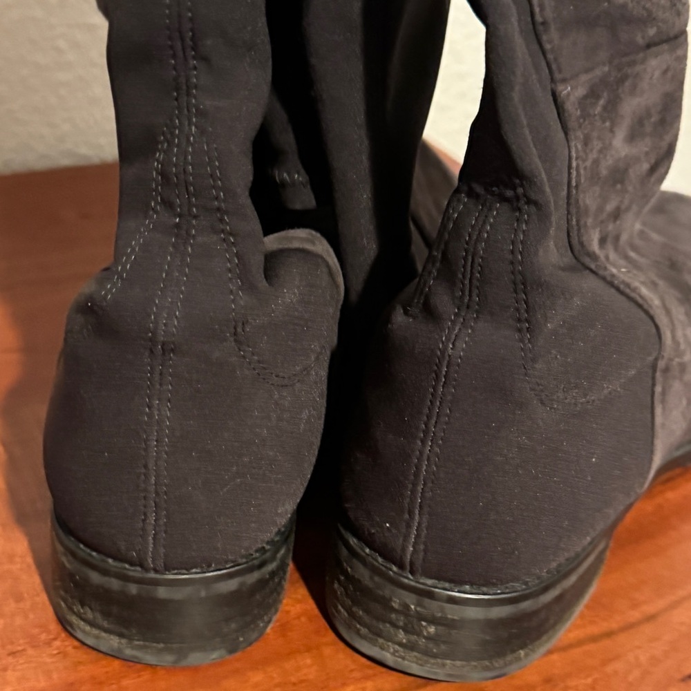 Stuart Weitzman Charcoal Gray Suede Boots - Picture 4 of 10